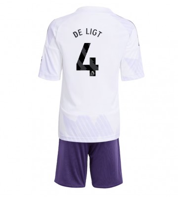 Manchester United Matthijs de Ligt #4 Replika Babytøj Udebanesæt Børn 2025-26 Kortærmet (+ Korte bukser)